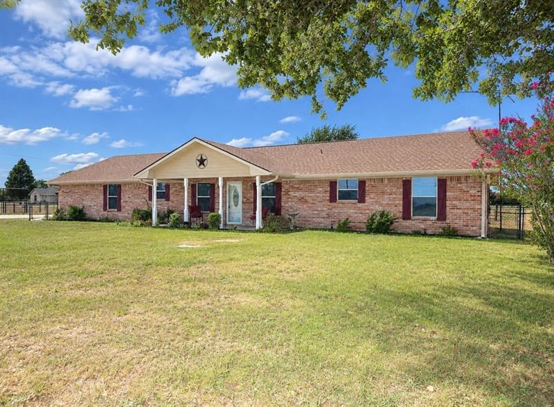 14203 County Road 2900, Eustace TX 75124