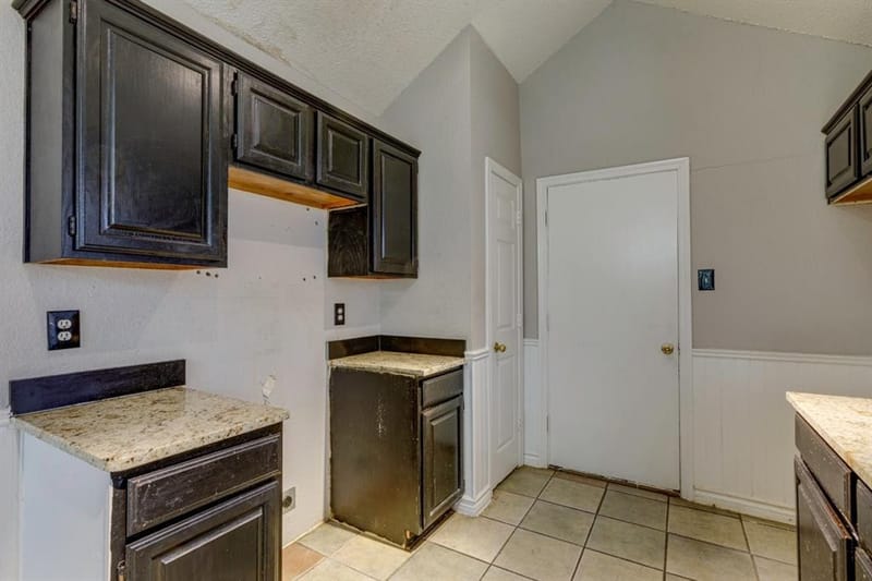 1215 Hyde Park Drive, McKinney TX 75069 - Photo 10