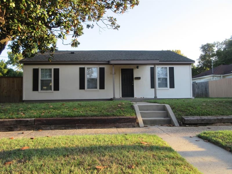 110 E Elmwood Street, Shreveport LA 71104