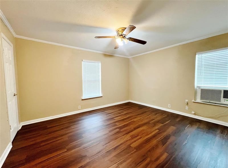 4236 Comanche Street, Fort Worth TX 76119 - Photo 13