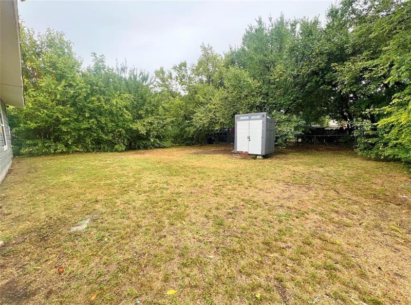 4236 Comanche Street, Fort Worth TX 76119 - Photo 17