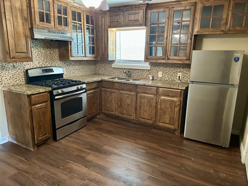 4236 Comanche Street, Fort Worth TX 76119 - Photo 5