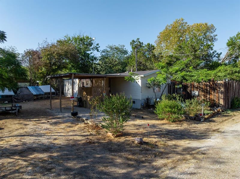 116 County Road 1424, Morgan TX 76671 - Photo 2