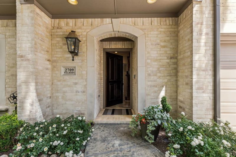2709 Welborn Street, Dallas TX 75219 - Photo 4