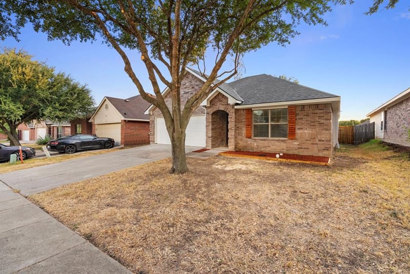 6641 Happy Trails Drive, Dallas TX 75241 - Photo 22