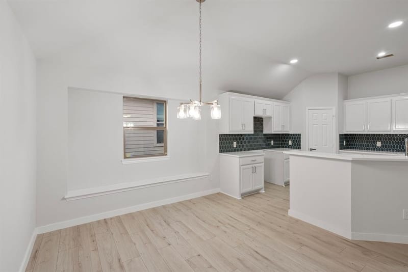 6641 Happy Trails Drive, Dallas TX 75241 - Photo 7