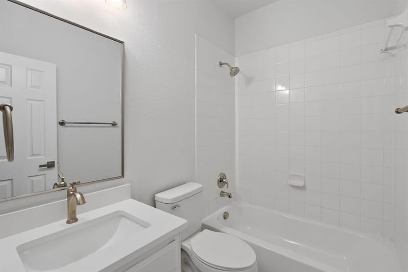 6641 Happy Trails Drive, Dallas TX 75241 - Photo 20