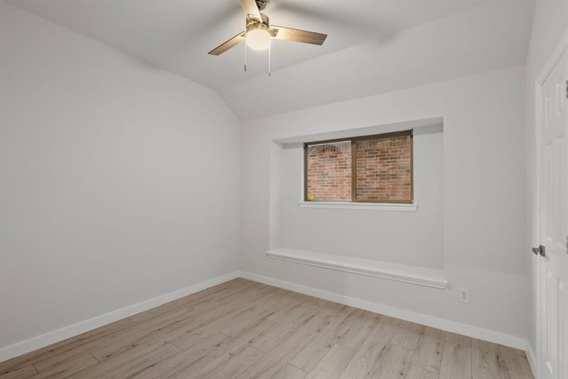 6641 Happy Trails Drive, Dallas TX 75241 - Photo 18