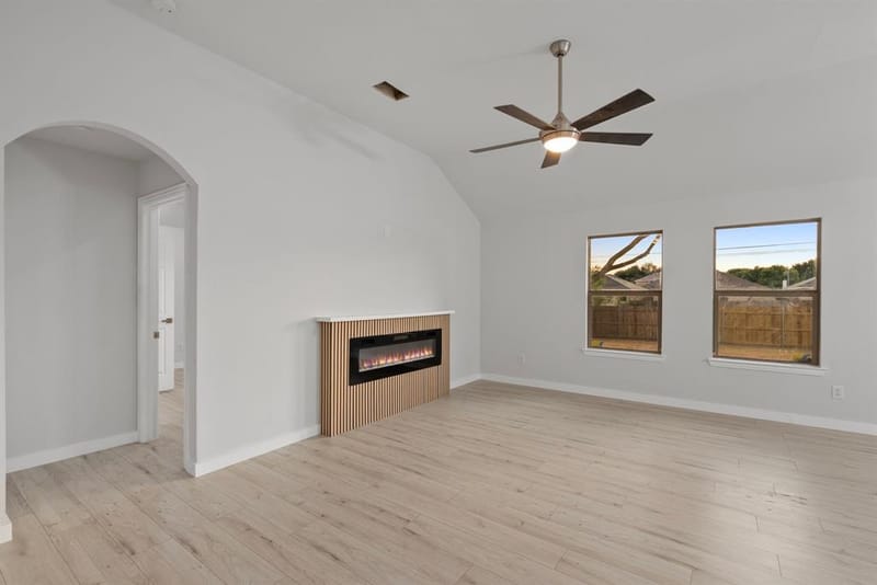 6641 Happy Trails Drive, Dallas TX 75241 - Photo 11