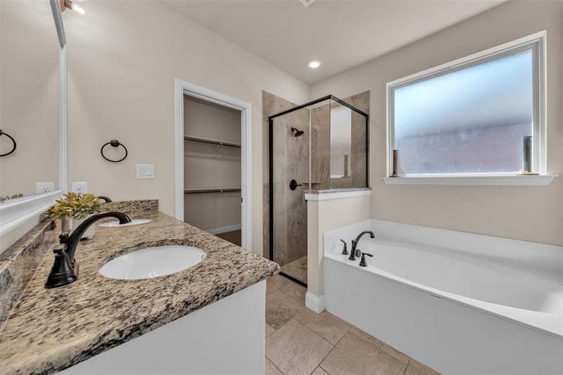 112 Constitution Drive, Joshua TX 76058 - Photo 16