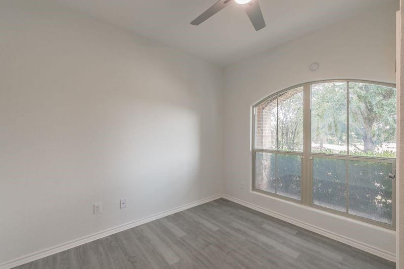 2840 Candace Drive, Grand Prairie TX 75051 - Photo 6