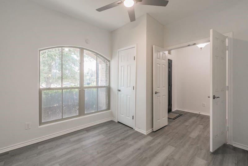 2840 Candace Drive, Grand Prairie TX 75051 - Photo 7