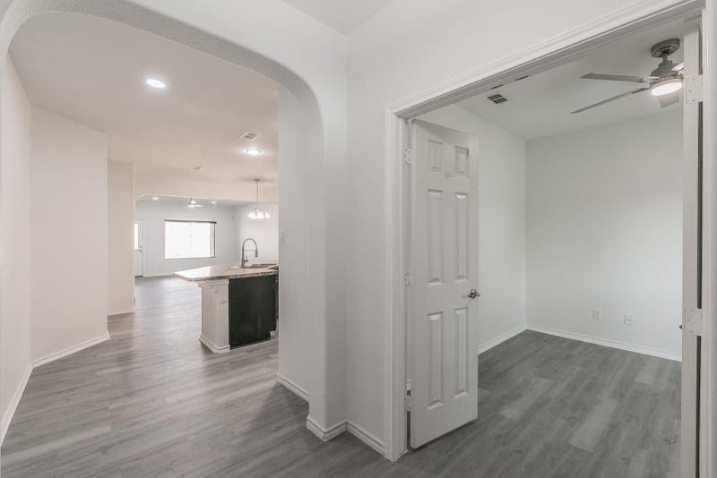 2840 Candace Drive, Grand Prairie TX 75051 - Photo 5