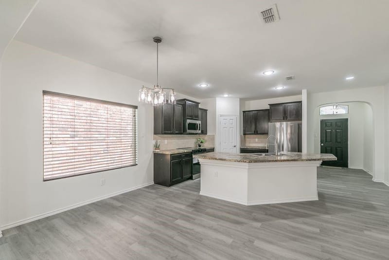 2840 Candace Drive, Grand Prairie TX 75051 - Photo 14