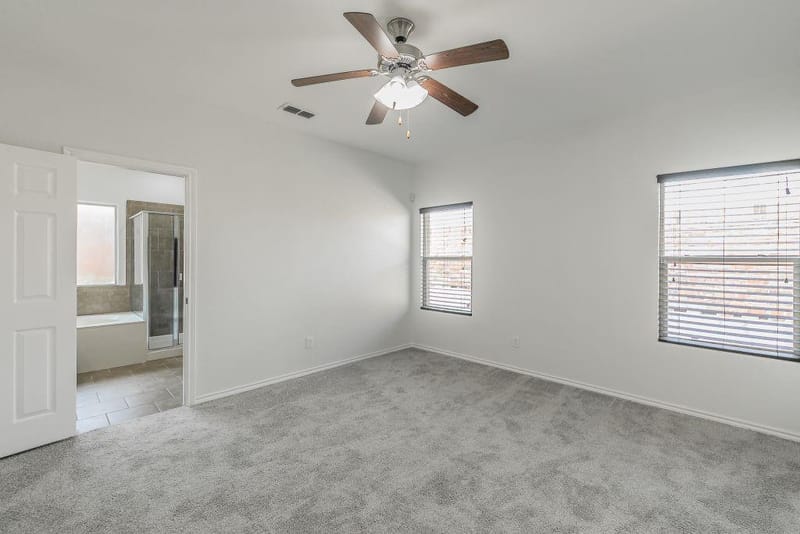 2840 Candace Drive, Grand Prairie TX 75051 - Photo 18