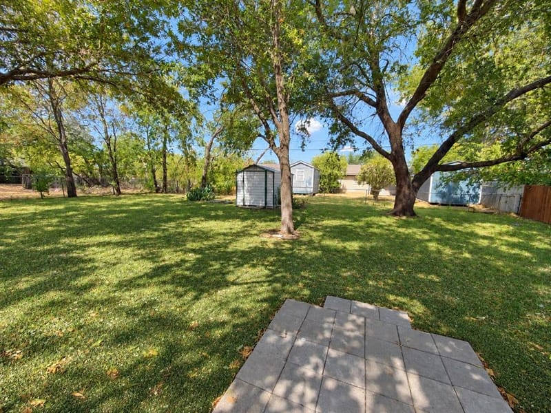 708 SW Southridge Drive, Burleson TX 76028 - Photo 11