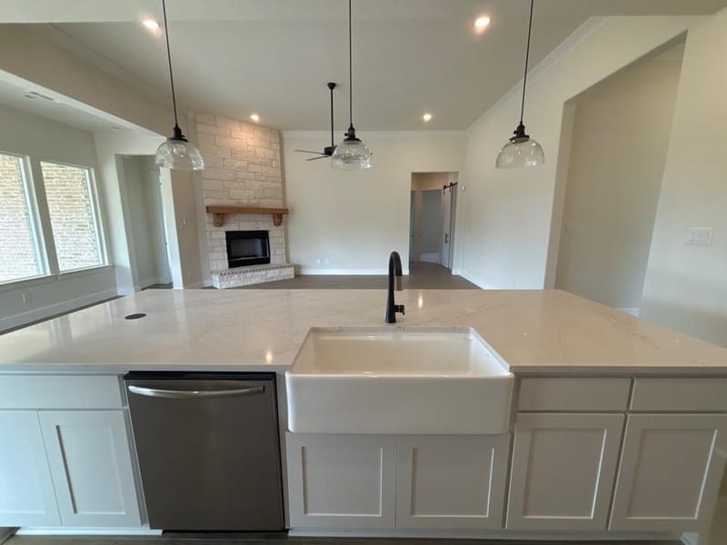 703 Deer Dale Court, Van Alstyne TX 75495 - Photo 10