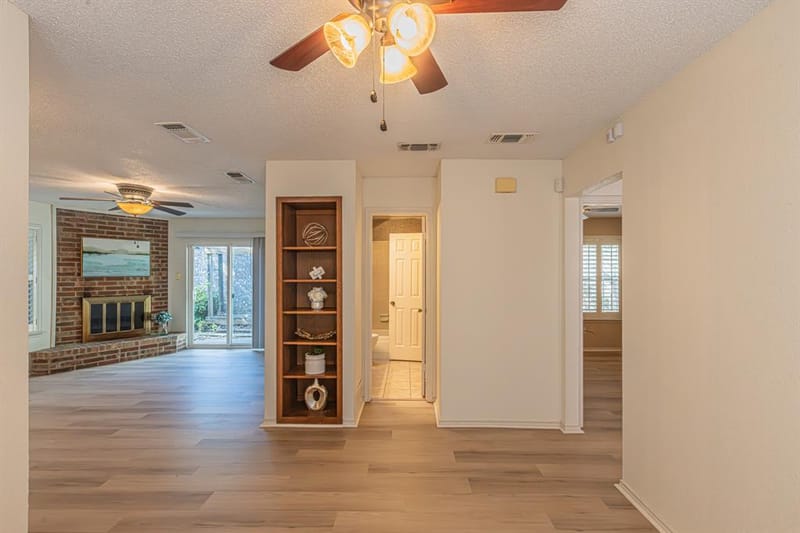 1724 Red Bud Lane, Euless TX 76039 - Photo 11