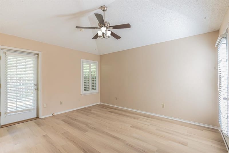 1724 Red Bud Lane, Euless TX 76039 - Photo 21