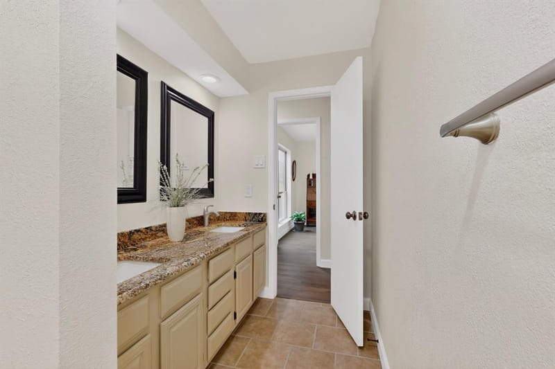 9707 Smokefeather Lane, Dallas TX 75243 - Photo 27