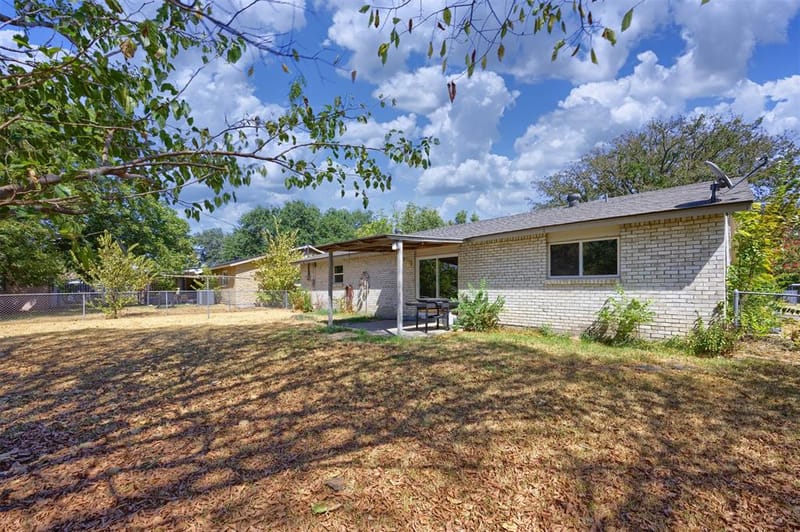 1221 Greenway Drive, Mesquite TX 75149 - Photo 23