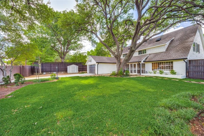 7142 Lakehurst Avenue, Dallas TX 75230 - Photo 26