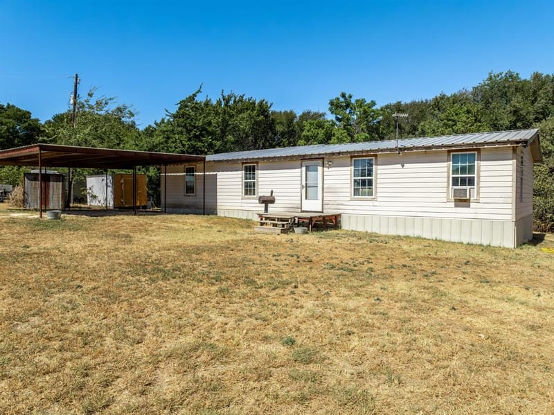 275 Hill County Road 4431, Itasca TX 76055 - Photo 2