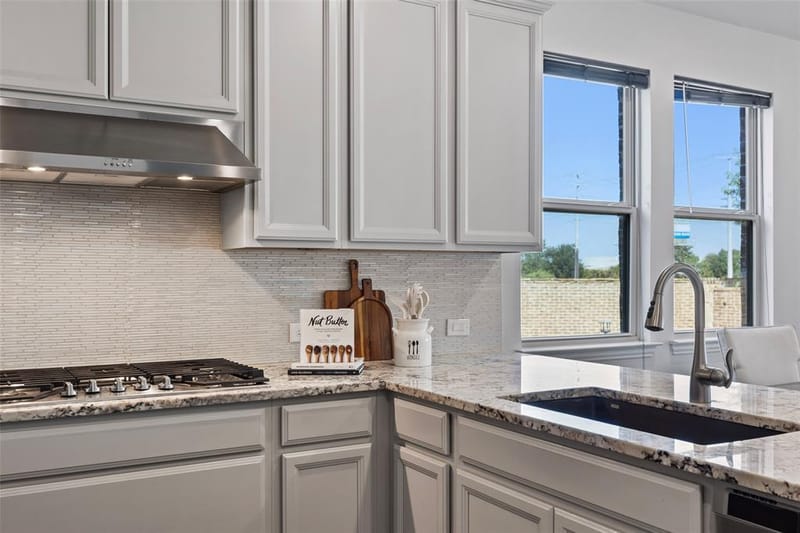 2501 Durango Drive, Carrollton TX 75010 - Photo 7