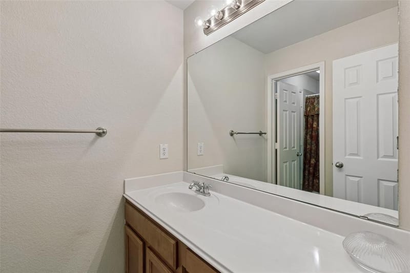 10009 Bradford Grove Drive, Frisco TX 75035 - Photo 24