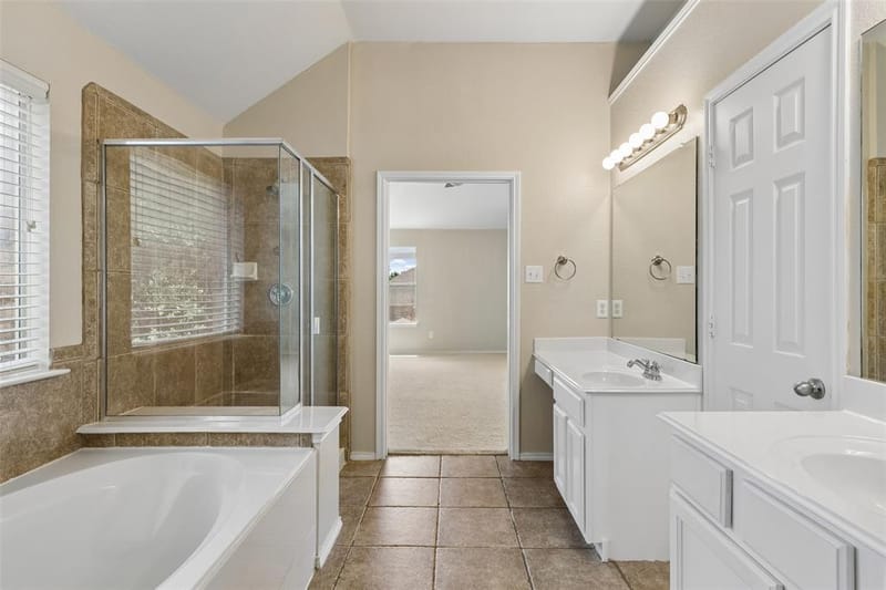 10009 Bradford Grove Drive, Frisco TX 75035 - Photo 34