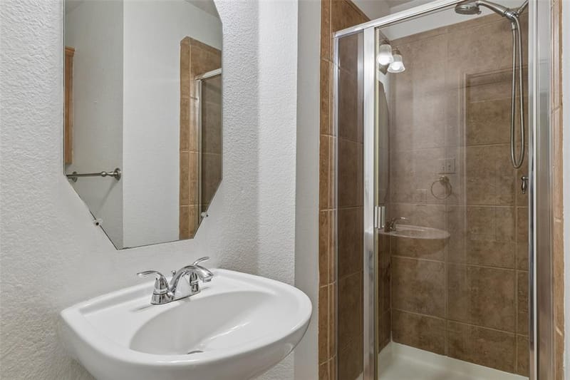 10009 Bradford Grove Drive, Frisco TX 75035 - Photo 21