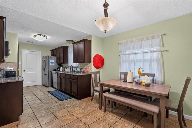 2102 Glenbrook Meadows Drive, Garland TX 75040 - Photo 7