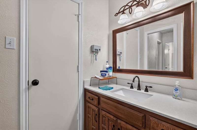 2102 Glenbrook Meadows Drive, Garland TX 75040 - Photo 15