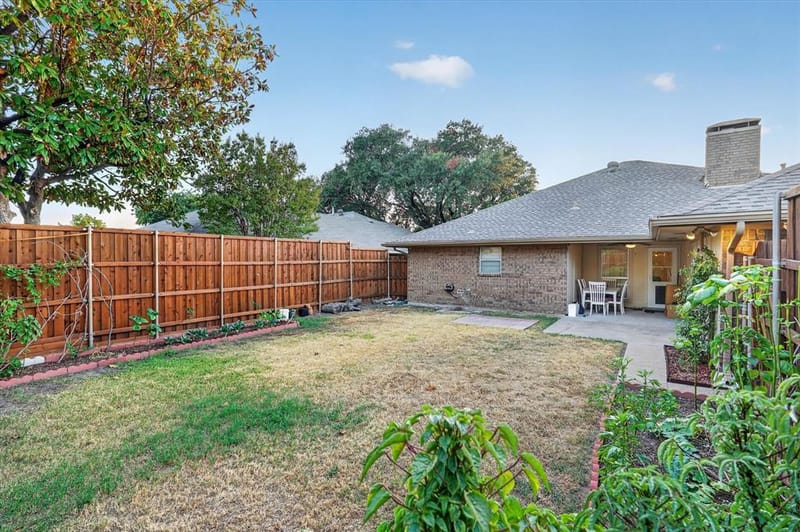 2102 Glenbrook Meadows Drive, Garland TX 75040 - Photo 29