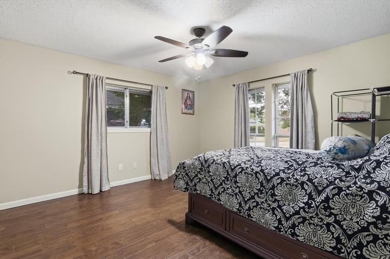 2102 Glenbrook Meadows Drive, Garland TX 75040 - Photo 21