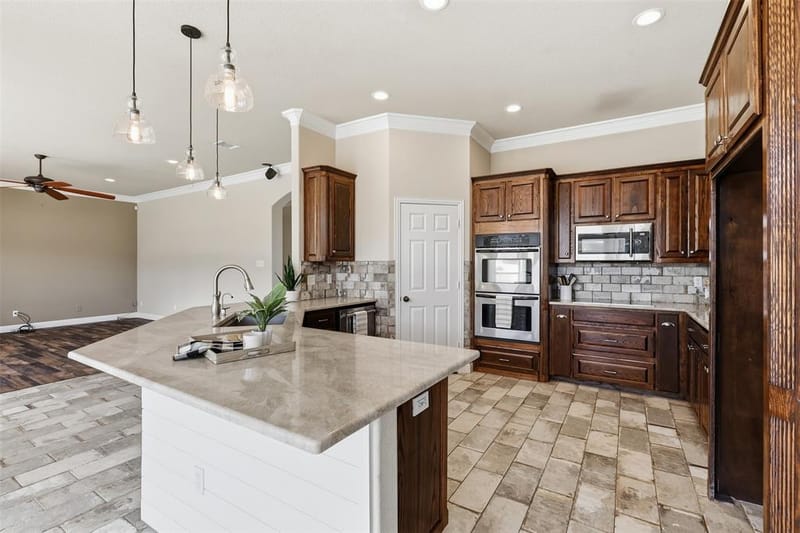 454 Stone Mountain Court, Cresson TX 76035 - Photo 3