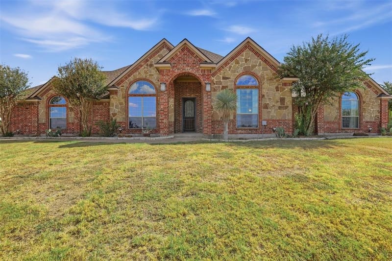454 Stone Mountain Court, Cresson TX 76035