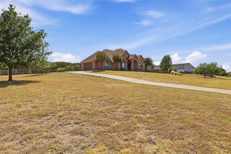 454 Stone Mountain Court, Cresson TX 76035 - Photo 33