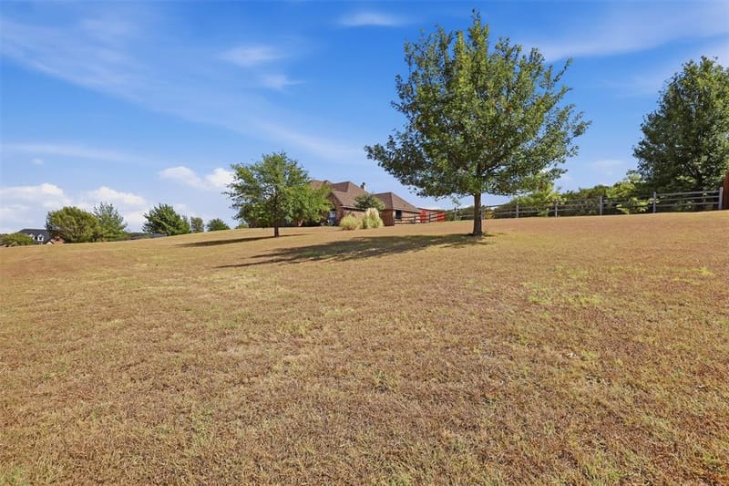 454 Stone Mountain Court, Cresson TX 76035 - Photo 35