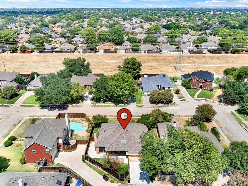 3304 Ashington Lane, Plano TX 75023 - Photo 2