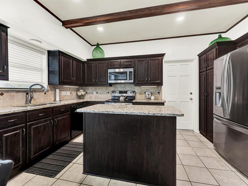 3304 Ashington Lane, Plano TX 75023 - Photo 12