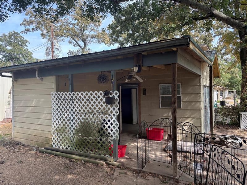 913 Woodland Trail, Tool TX 75143 - Photo 3