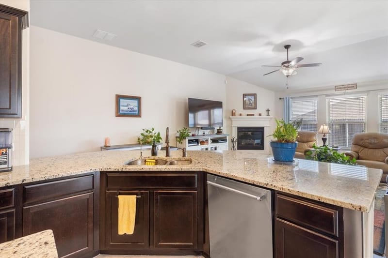 14632 Sundog Way, Fort Worth TX 76052 - Photo 10