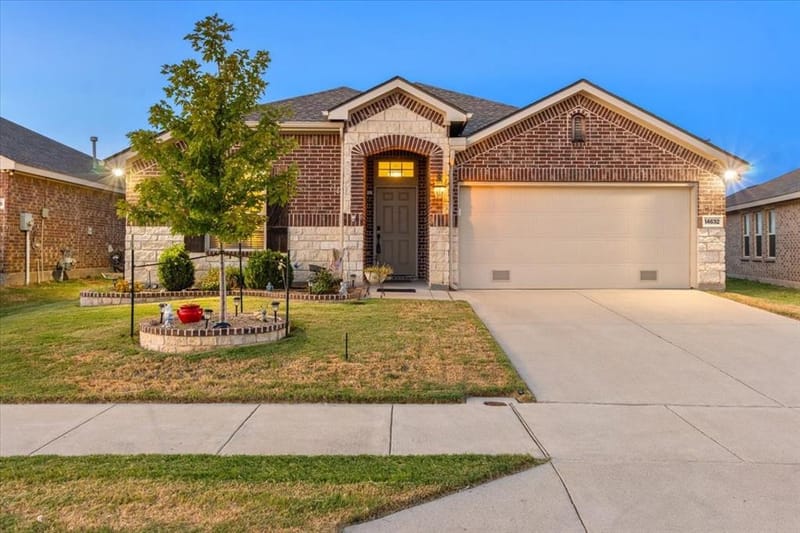 14632 Sundog Way, Fort Worth TX 76052 - Photo 35
