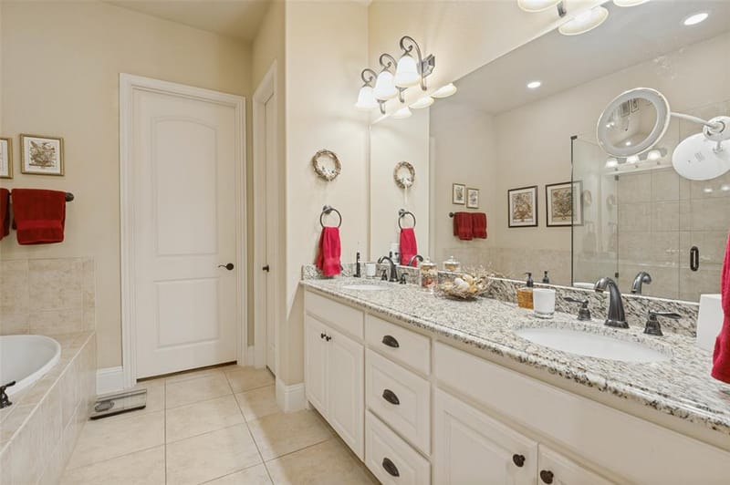 4288 Haskell Drive, Carrollton TX 75010 - Photo 18
