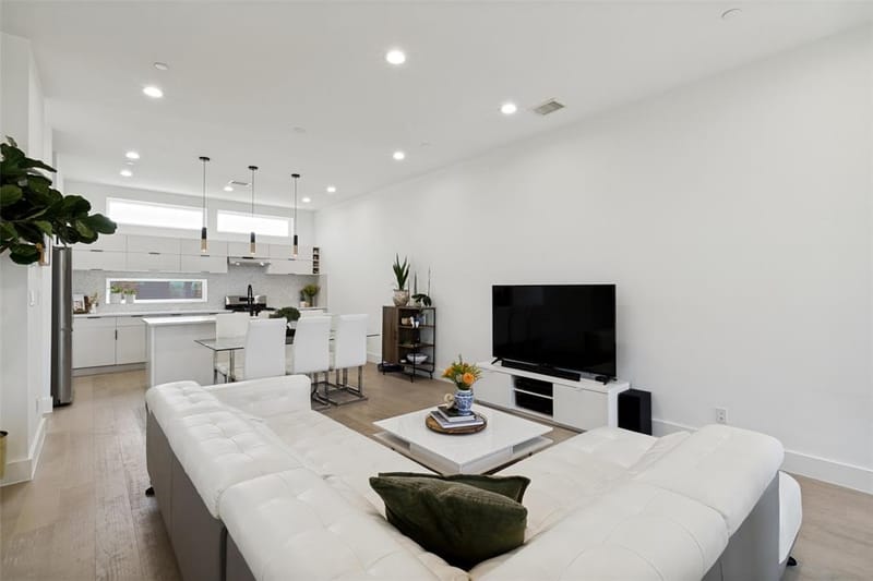 145 N Henderson Avenue # 107, Dallas TX 75214 - Photo 11