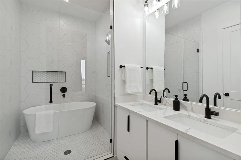 145 N Henderson Avenue # 107, Dallas TX 75214 - Photo 4
