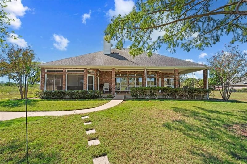 27207 Meadowmore Drive, Whitney TX 76692 - Photo 31