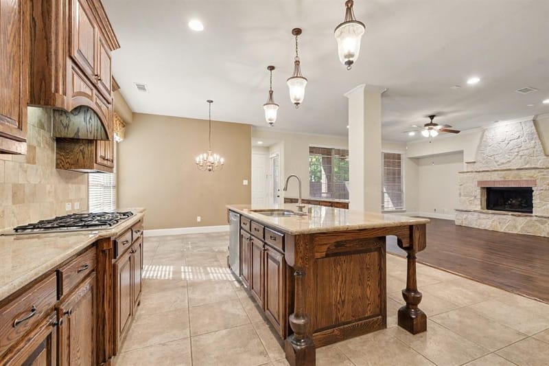 13459 Clifton Drive, Frisco TX 75035 - Photo 12