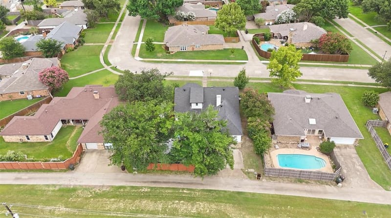 1705 Hatherly Drive, Plano TX 75023 - Photo 32